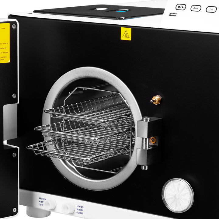 Lafomed Compact Line LFSS18AC LCD mit Drucker 18 L Medizinische Klasse B 9